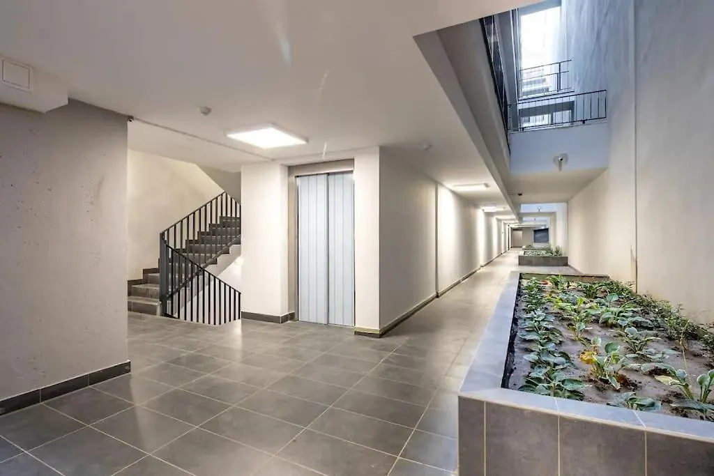 Marone 209 Budapest ~ Ac/Balcony/Indoor Parking