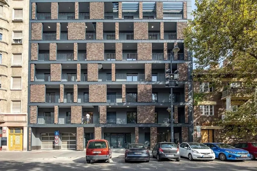 Marone 209 Budapest ~ Ac/Balcony/Indoor Parking Hungary