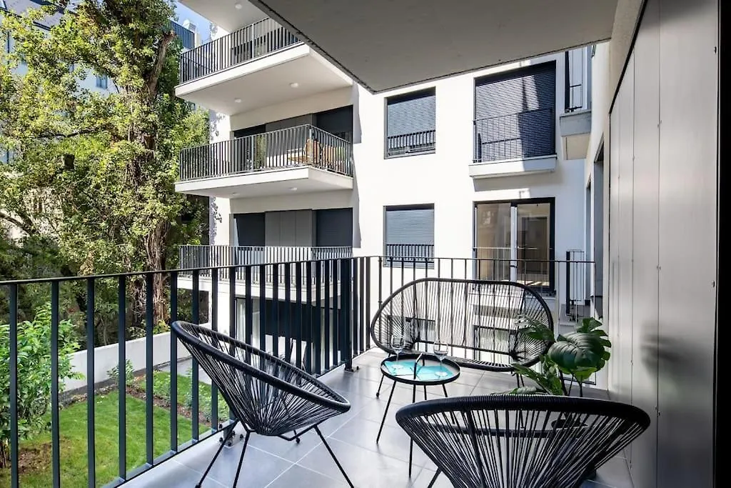Marone 209 Budapest ~ Ac/Balcony/Indoor Parking